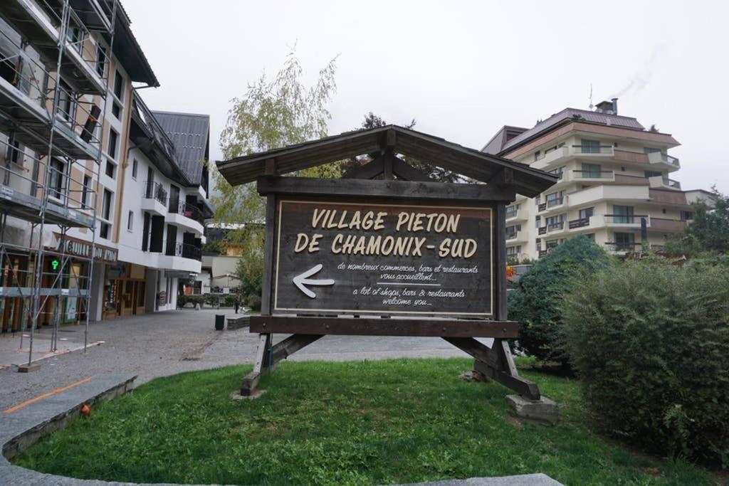 Ferienwohnung Studio Face Au Mont-Blanc Chamonix Exterior foto